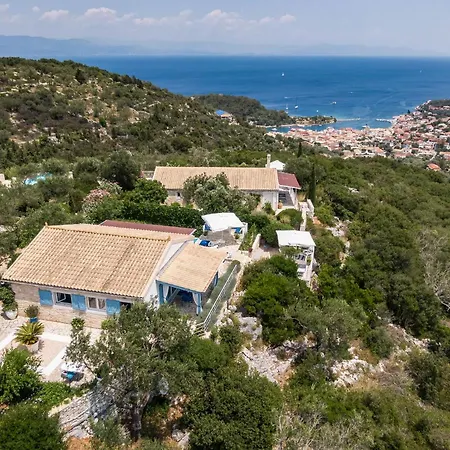 Daniella - Paxos * Γάιος